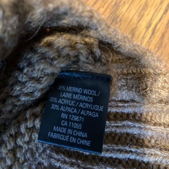 360 Sweater Italian Yarn - Picture 6 of 8